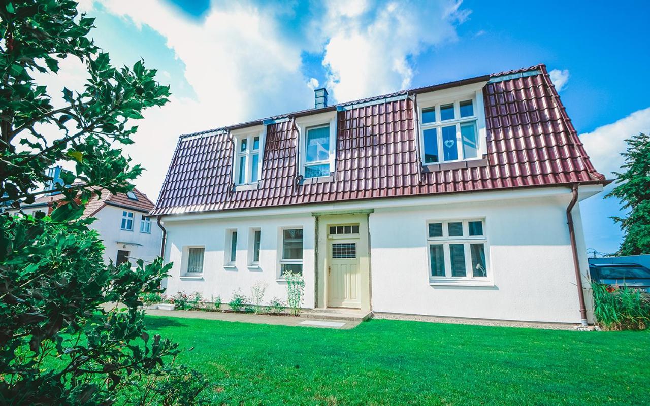 Haus Sonnenschein Ferienwohnung Ole 塞巴特黑灵斯多夫 外观 照片